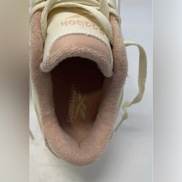 RARE Reebok Women’s Club C 85 Platform 30205WCCT White Pink Suede Sneaker Sz 7 - Picture 3 of 10